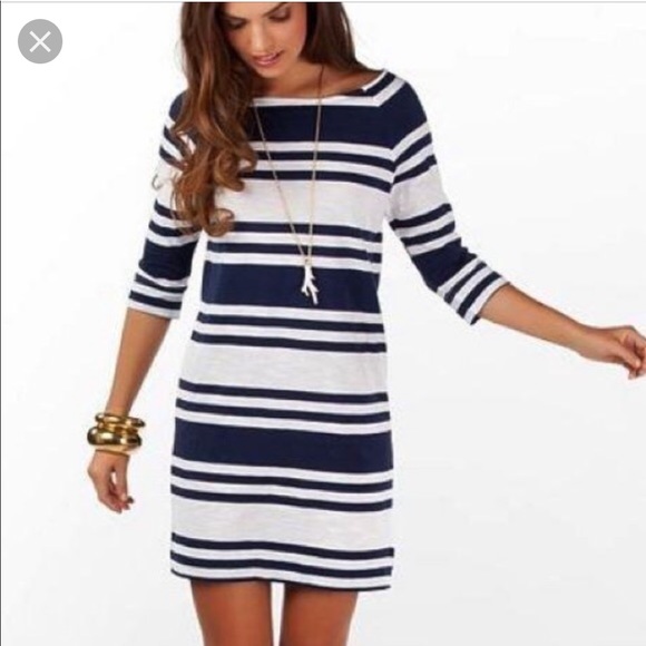 Lilly Pulitzer Dresses & Skirts - Lilly Pulitzer blue and white stripped dress.